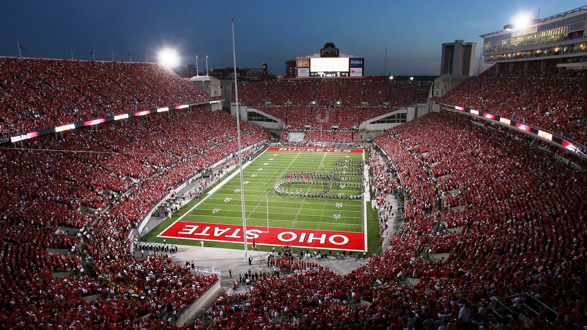 国王淘汰赛过关雷霆,浓眉成为关键先生!湖人这一战,终于把禁区打成禁飞区